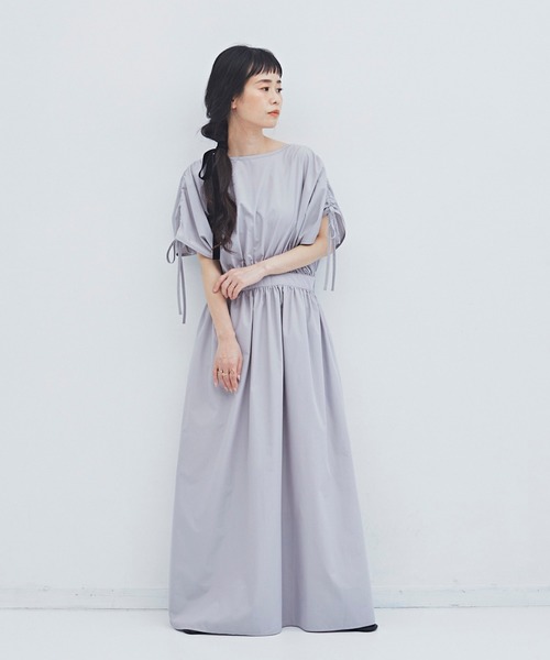 Libra Cue（リブラ キュー）の「ギャザースリーブマキシワンピース（ワンピース・レディース・ライトグレー/ブラック/ベージュ・FREE）」の15枚目の写真
