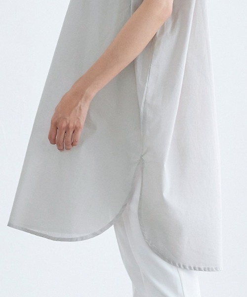 Pierrot(ピエロ)の「コットン100%スキッパーチュニックブラウス(シャツ/ブラウス・レディース・ブラック/ベージュ/グレー/オフホワイト・M/L)」の15枚目の写真