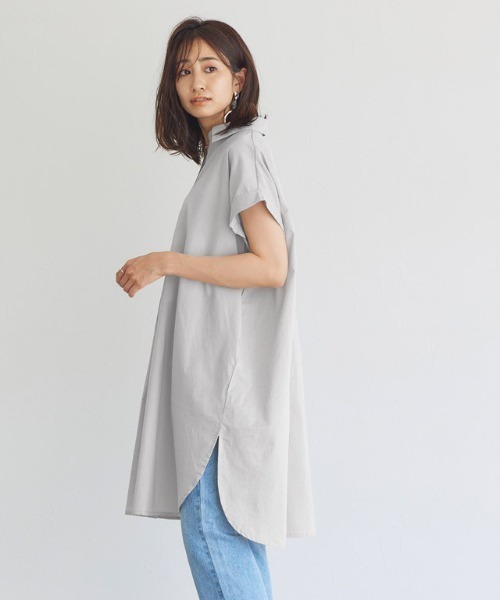 Pierrot(ピエロ)の「コットン100%スキッパーチュニックブラウス(シャツ/ブラウス・レディース・ブラック/ベージュ/グレー/オフホワイト・M/L)」の12枚目の写真