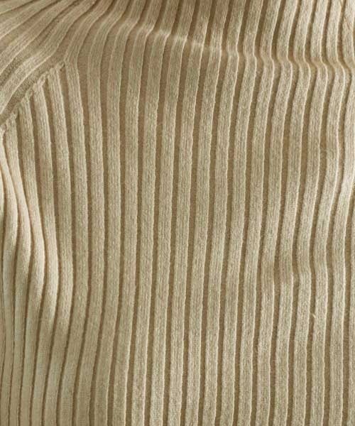 classicalelf（クラシカルエルフ）の「袖シェルボタン付きミドル丈ストレッチハイネックリブニット(長袖)（ニット/セーター・レディース・ブラック/モカ/アイボリー/カーキ/ライトグレー/ライトグリーン/パープル/ネイビー・MEDIUM/LARGE/X-LARGE/SMALL）」の9枚目の写真