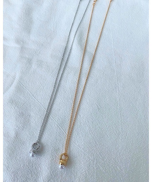 mou（モウ）の「リング型トップパールネックレス（ネックレス・レディース・ゴールド/シルバー・FREE）」の5枚目の写真