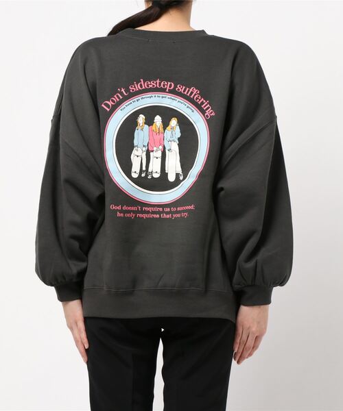 SpRay（スプレイ）の「裏起毛サークルＧＩＲＬスウェット（スウェット・レディース・ブルー/アイボリー/グレイッシュベージュ/スミクロ/ダークオレンジ・FREE）」の21枚目の写真