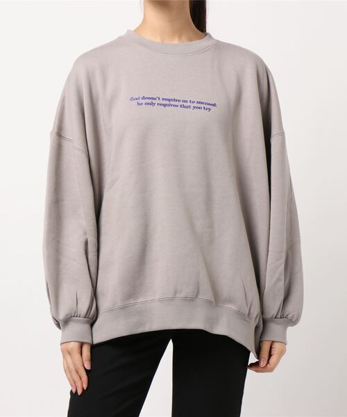 SpRay（スプレイ）の「裏起毛サークルＧＩＲＬスウェット（スウェット・レディース・ブルー/アイボリー/グレイッシュベージュ/スミクロ/ダークオレンジ・FREE）」の22枚目の写真