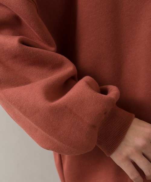 SpRay（スプレイ）の「裏起毛サークルＧＩＲＬスウェット（スウェット・レディース・ブルー/アイボリー/グレイッシュベージュ/スミクロ/ダークオレンジ・FREE）」の13枚目の写真