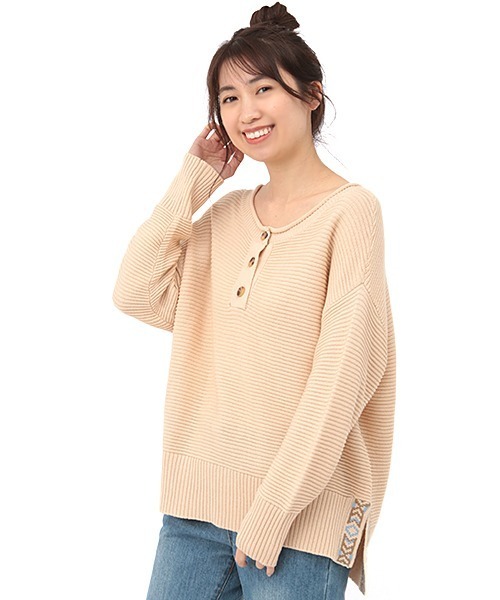 チチカカ(チチカカ)の「ガーターヘンリーニットプルオーバー(Tシャツ/カットソー・レディース・チャコールグレー/ベージュ/アイボリー・FREE)」の6枚目の写真