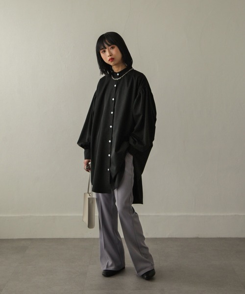 Chillfar（チルファー）の「ボリュームスリーブオーバーサイズシャツ（シャツ/ブラウス・レディース・ホワイト/チャコール/ベージュ/ブラウン/ブラック・FREE）」の15枚目の写真