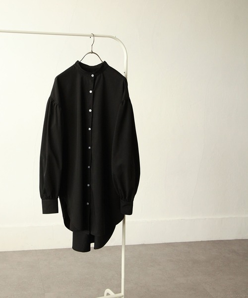 Chillfar（チルファー）の「ボリュームスリーブオーバーサイズシャツ（シャツ/ブラウス・レディース・ホワイト/チャコール/ベージュ/ブラウン/ブラック・FREE）」の18枚目の写真