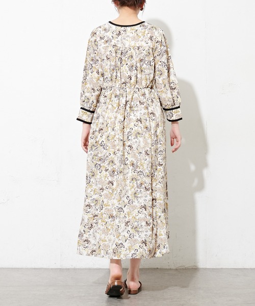 natural couture（ナチュラルクチュール）の「配色テープ使いエスニック柄ワンピース（ワンピース・レディース・オフホワイト/グリーン系その他・FREE）」の20枚目の写真