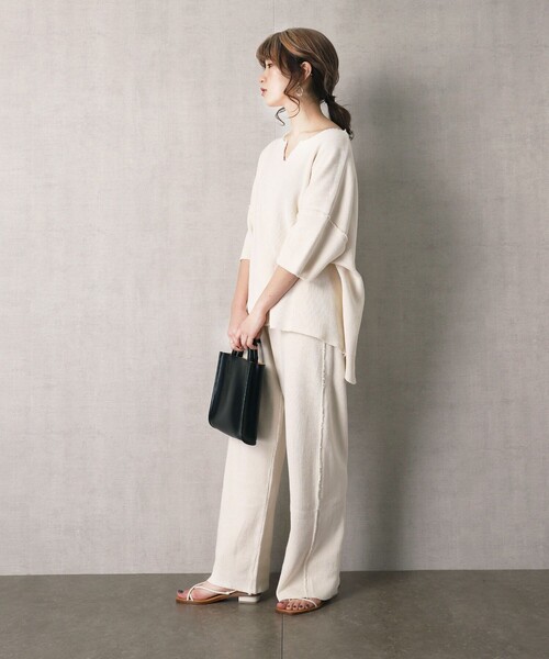 FREAK'S STORE（フリークスストア）の「▽【WEB限定】畦編コットン ダメージリラックスセットアップ(キーネックトップス/イージーパンツ)（セットアップ・レディース・ブルーグリーン/レモンイエロー/ブラック/ベージュ/ライトピンク/ナチュラル・ﾌﾘ-）」の9枚目の写真