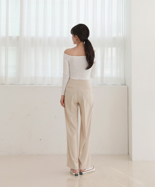 by muni:r（バイ ムニール）の「さらさらハイウエスト ワイド ピンタック ロング スラックス（スラックス・レディース・ベージュ/ブラック/ブルー・MEDIUM/SMALL）」の14枚目の写真