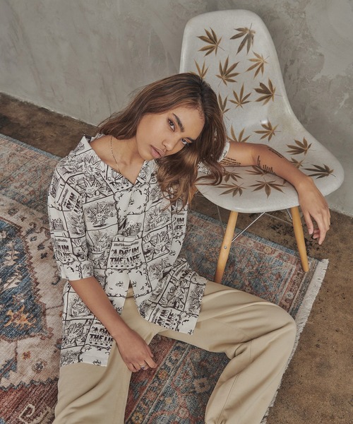 ★国内在庫/即発可*HUF*DAY IN THE LIFE 半袖シャツ/Sサイズ★ HUF（ハフ）の「【420 PACK】 DAY IN THE LIFE S/S WOVEN TOP