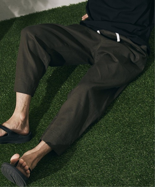 JOURNAL STANDARD relume(ジャーナルスタンダード レリューム)の「【HOUSE HOLD/ハウスホールド】FLANDERS LINEN/リネン サルエル ベイカーパンツ(その他パンツ・メンズ・ライトブルー/オリーブ/アイボリー/ブラックミックス・1/2/4/3)」の11枚目の写真