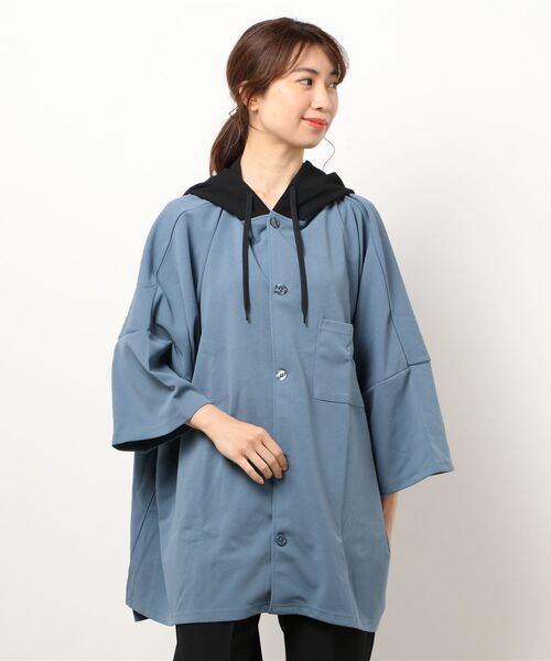 Bling Leads（ブリングリーズ）の「/Bling leads/梨地フードポンチョ配色半袖シャツ（シャツ/ブラウス・レディース・ブラック/グレイッシュベージュ/ブラウン/グレイッシュブルー・LARGE/MEDIUM）」の18枚目の写真