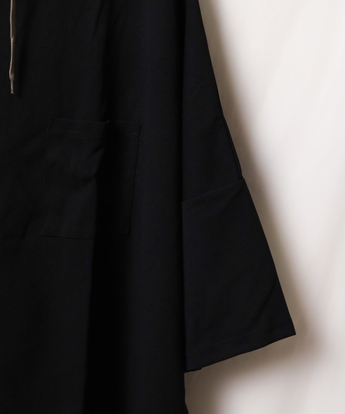 Bling Leads（ブリングリーズ）の「/Bling leads/梨地フードポンチョ配色半袖シャツ（シャツ/ブラウス・レディース・ブラック/グレイッシュベージュ/ブラウン/グレイッシュブルー・LARGE/MEDIUM）」の12枚目の写真