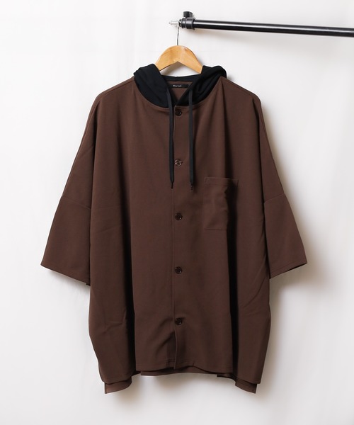 Bling Leads（ブリングリーズ）の「/Bling leads/梨地フードポンチョ配色半袖シャツ（シャツ/ブラウス・レディース・ブラック/グレイッシュベージュ/ブラウン/グレイッシュブルー・LARGE/MEDIUM）」の15枚目の写真