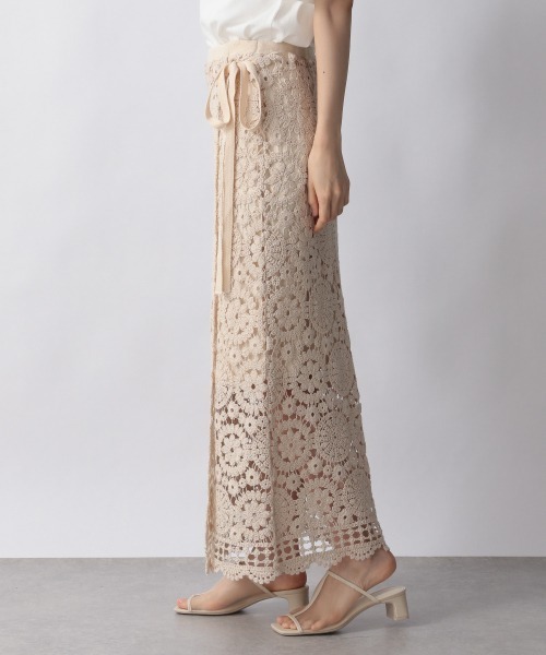 LOWRYS FARM（ローリーズファーム）の「ラップフウクロシェスカート　957854（スカート・レディース・アイボリー/ブラック・FREE）」の9枚目の写真