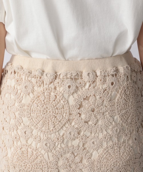 LOWRYS FARM（ローリーズファーム）の「ラップフウクロシェスカート　957854（スカート・レディース・アイボリー/ブラック・FREE）」の3枚目の写真