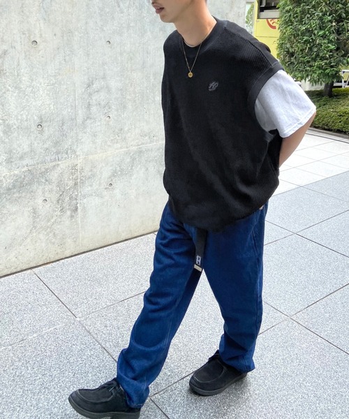 WHO'S WHO gallery（フーズフーギャラリー）の「【KOOKY'N/クーキー】ワッフルベスト（ベスト・メンズ・ブラック/ネイビー/杢グレー・FREE）」の13枚目の写真