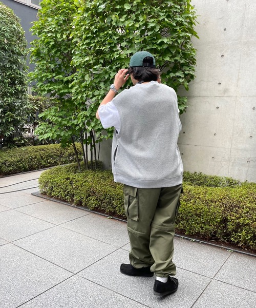 WHO'S WHO gallery（フーズフーギャラリー）の「【KOOKY'N/クーキー】ワッフルベスト（ベスト・メンズ・ブラック/ネイビー/杢グレー・FREE）」の22枚目の写真