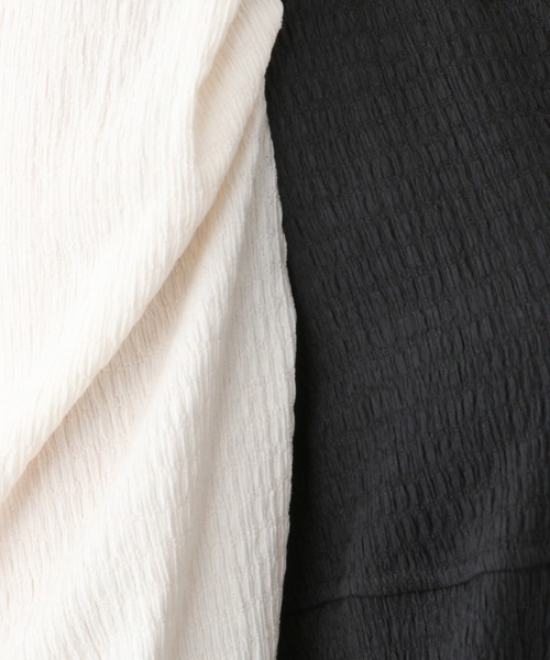 e/rm（イーアールエム）の「e/rm　テクスチャーパフ袖Vネックワンピース＿長袖　228658（ワンピース・レディース・ブラック/ブラウン/イエロー系その他3/ベージュ/ブラック系その他2/ライトブルー・FREE）」の15枚目の写真