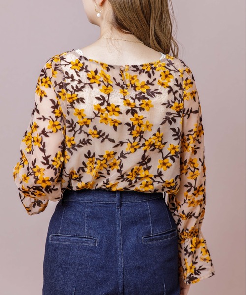 flower（フラワー）の「ステンドグラスブラウス（シャツ/ブラウス・レディース・ベージュ/ネイビー・FREE）」の6枚目の写真