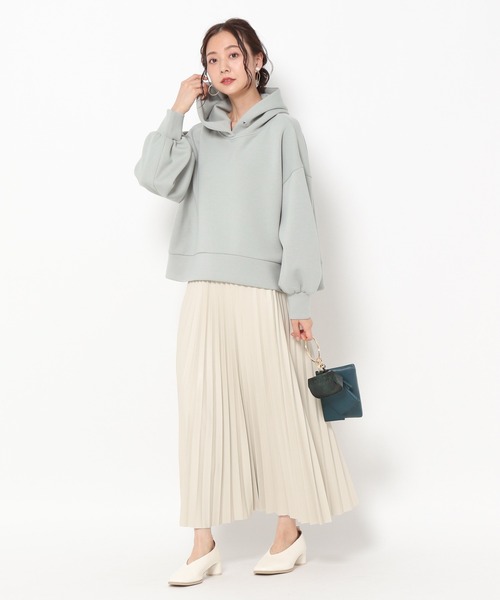 mysty woman（ミスティウーマン）の「【天然アロマサシェ付き】ショートダンボールフーディ 235303（パーカー・レディース・オフホワイト/ライトグリーン/モカ/チャコール・FREE）」の17枚目の写真