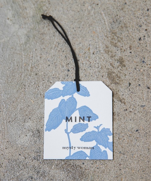 mysty woman（ミスティウーマン）の「【天然アロマサシェ付き】ショートダンボールフーディ 235303（パーカー・レディース・オフホワイト/ライトグリーン/モカ/チャコール・FREE）」の19枚目の写真