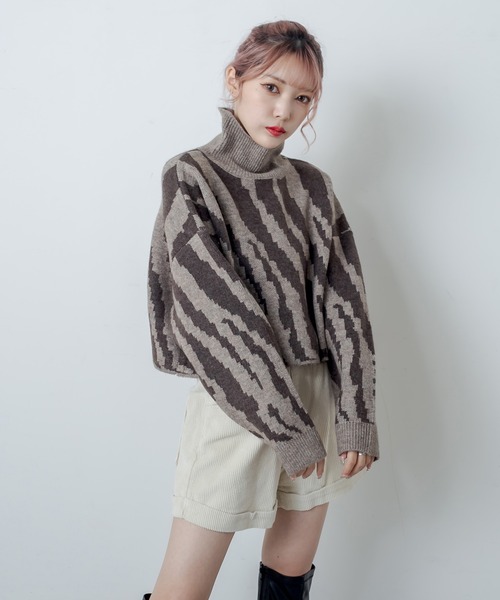 RASVOA（ラスボア）の「ゼブラジャガードクロップドニット（ニット/セーター・レディース・アイボリー/モカ/ベージュ・FREE）」の14枚目の写真