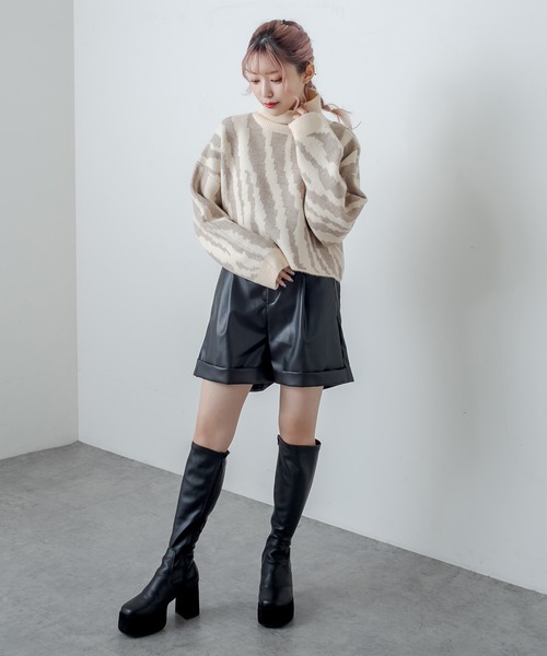 RASVOA（ラスボア）の「ゼブラジャガードクロップドニット（ニット/セーター・レディース・アイボリー/モカ/ベージュ・FREE）」の21枚目の写真