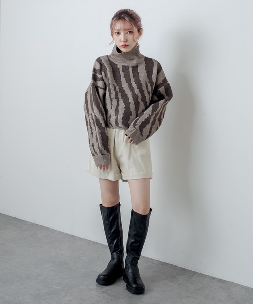 RASVOA（ラスボア）の「ゼブラジャガードクロップドニット（ニット/セーター・レディース・アイボリー/モカ/ベージュ・FREE）」の15枚目の写真