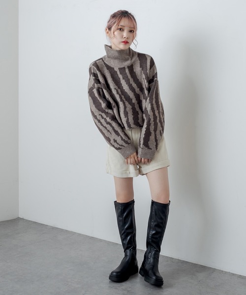 RASVOA（ラスボア）の「ゼブラジャガードクロップドニット（ニット/セーター・レディース・アイボリー/モカ/ベージュ・FREE）」の16枚目の写真