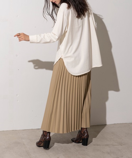 EUCLAID(エウクレイド)の「シャツテールロングスリーブTシャツ(Tシャツ/カットソー・レディース・チャコールグレー/グレー/オフホワイト・FREE)」の18枚目の写真