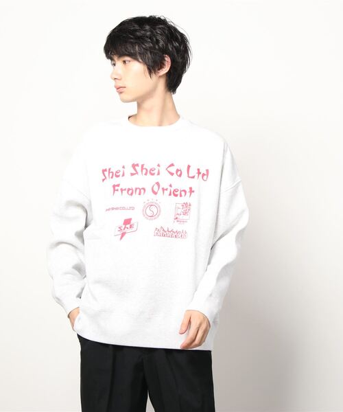 shei shei co LTD(シェイシェイシーオーエルティディ)の「【 shei shei co., Ltd】SHEI SHEI FLYER CREW SWEAT(スウェット・メンズ・ブラック/グレー・ONESIZE)」の2枚目の写真