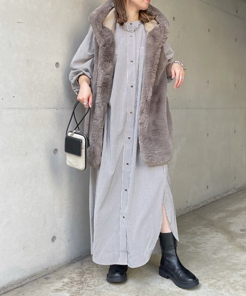 DouDou（ドゥドゥ）の「配色ストライプギャザーシャツワンピース（ワンピース・レディース・ネイビー/オフホワイト・FREE）」の4枚目の写真