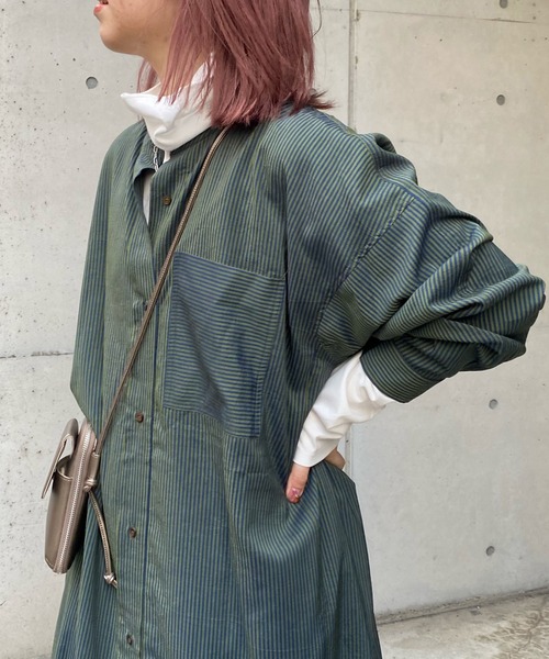 DouDou（ドゥドゥ）の「配色ストライプギャザーシャツワンピース（ワンピース・レディース・ネイビー/オフホワイト・FREE）」の19枚目の写真