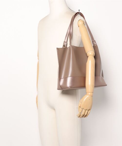 SAC(サック)の「A4仕切りポケットトートトートバッグ SAC unit(トートバッグ・レディース・ベージュ/ダークベージュ/ネイビー・FREE)」の7枚目の写真