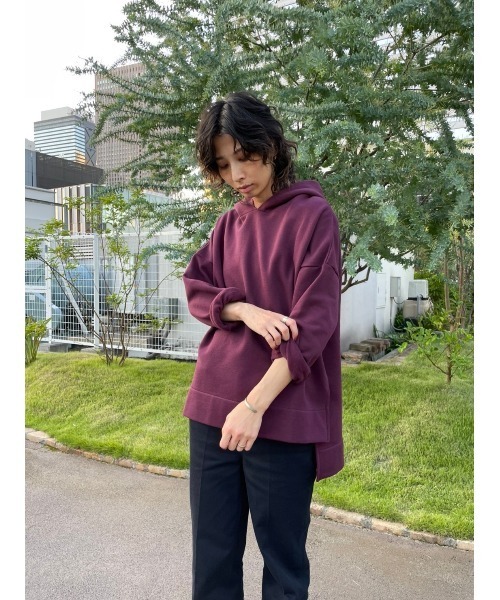 BLACK BY MOUSSY（ブラックバイマウジー）の「side slit pk(サイドスリットパーカー）（パーカー・レディース・ホワイト/ブラック/マジェンタ/キャメル・FREE）」の10枚目の写真