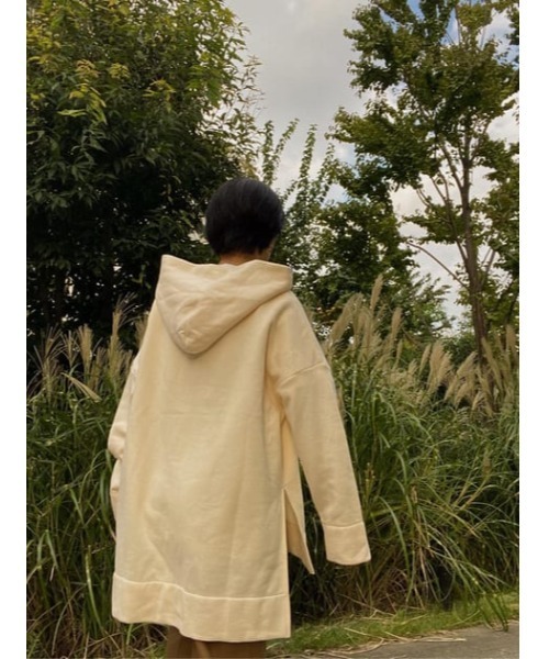 BLACK BY MOUSSY（ブラックバイマウジー）の「side slit pk(サイドスリットパーカー）（パーカー・レディース・ホワイト/ブラック/マジェンタ/キャメル・FREE）」の16枚目の写真