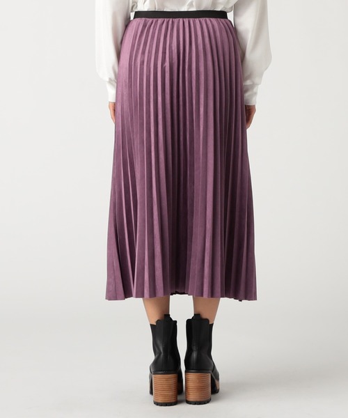 CECIL McBEE(セシルマクビー)の「スエードポンチプリーツスカート(スカート・レディース・グレイッシュベージュ/パープル/アイボリー・LARGE/MEDIUM)」の6枚目の写真
