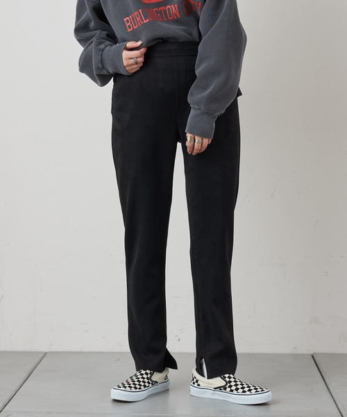 CIAOPANIC TYPY(チャオパニックティピー)の「フェイクスウェードイージーパンツ(その他パンツ・レディース・ブラック/レッド/オリーブ/アイボリー・SMALL/MEDIUM/LARGE)」の2枚目の写真
