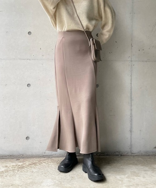 DouDou(ドゥドゥ)の「【WEB限定】カットマーメイド切替スカート(スカート・レディース・ブラック/ベージュ/ライトベージュ・38/36)」の17枚目の写真