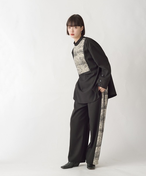 La SRIC(ラスリック)の「La SRIC / ボタンスリーブBL【セットアップ可】(シャツ/ブラウス・レディース・ブラック/グレー系その他・38)」の18枚目の写真