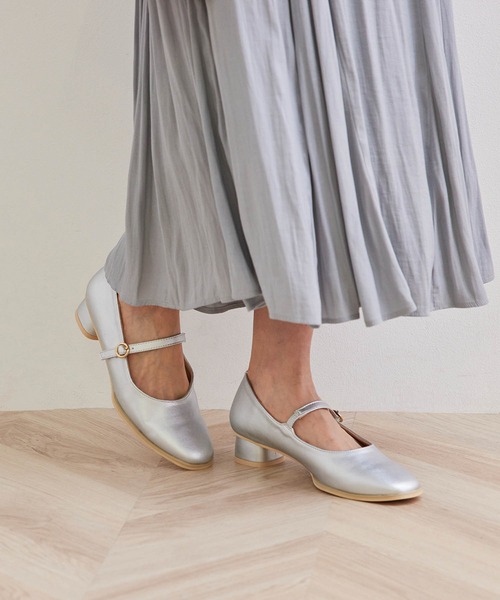 ROPE' PICNIC（ロペピクニック）の「ラウンドヒールメリージェーンパンプス（パンプス・レディース・ブラック/キナリ/シルバー・23.0cm/23.5cm/24.0cm/24.5cm）」の14枚目の写真