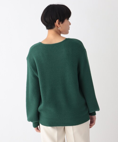 AG by aquagirl(エージーバイアクアガール)の「◆ミニナイロンフェザーVネックニット【WEB限定サイズ】(ニット/セーター・レディース・オフホワイト/ブラウン系/ダークグリーン/グレー・40/38/36)」の11枚目の写真