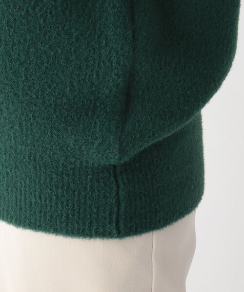 AG by aquagirl(エージーバイアクアガール)の「◆ミニナイロンフェザーVネックニット【WEB限定サイズ】(ニット/セーター・レディース・オフホワイト/ブラウン系/ダークグリーン/グレー・40/38/36)」の7枚目の写真