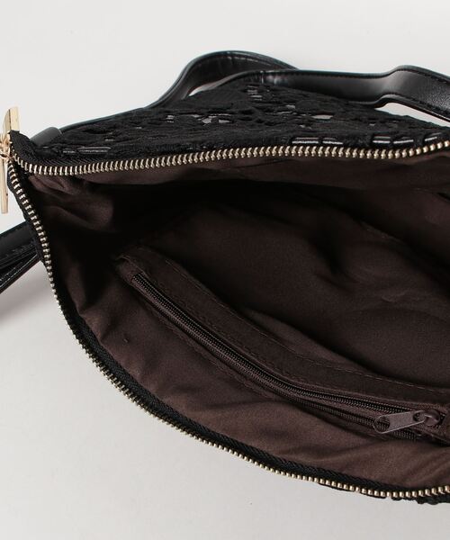 BLACK JACKALL CROWN(ブラックジャッカルクラウン)の「BLACK JACKALL CROWN レース 2WAY クラッチバッグ スクエアショルダー(クラッチバッグ・レディース・ブラック・FREE)」の6枚目の写真