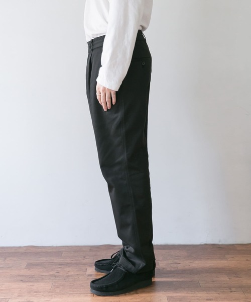 URBAN RESEARCH DOORS(アーバンリサーチドアーズ)の「裏起毛 EasyTuckTrouser(その他パンツ・メンズ・ブラック/ネイビー/ベージュ系その他/レッド系その他・40/38)」の7枚目の写真