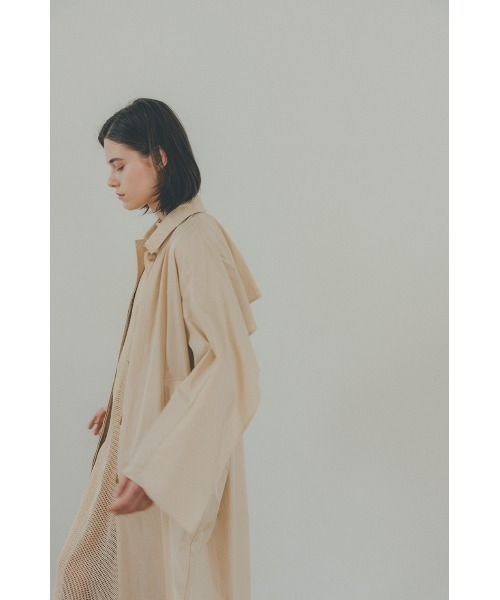 CLANE（クラネ）の「BACK FRILL SINGLE  COAT（トレンチコート・レディース・ミント/アイボリー・2/1）」の18枚目の写真