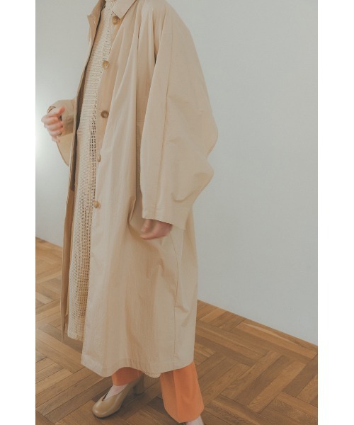 CLANE（クラネ）の「BACK FRILL SINGLE  COAT（トレンチコート・レディース・ミント/アイボリー・2/1）」の20枚目の写真