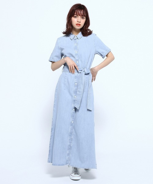 セール Tommy デニムシャツドレス ワンピース Hilfiger Tommy ワンピース Hilfiger トミーヒルフィガー のファッション 限定